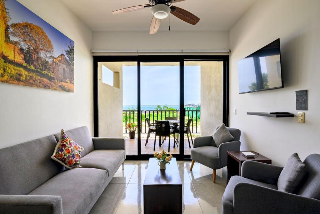 Vela'S Condos Ocean Front Puerto Morelos Eksteriør billede